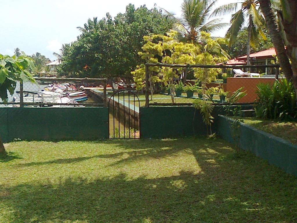 Ganga Garden Hotel Beruwala Esterno foto