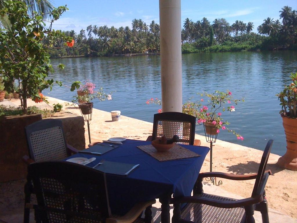 Ganga Garden Hotel Beruwala Esterno foto