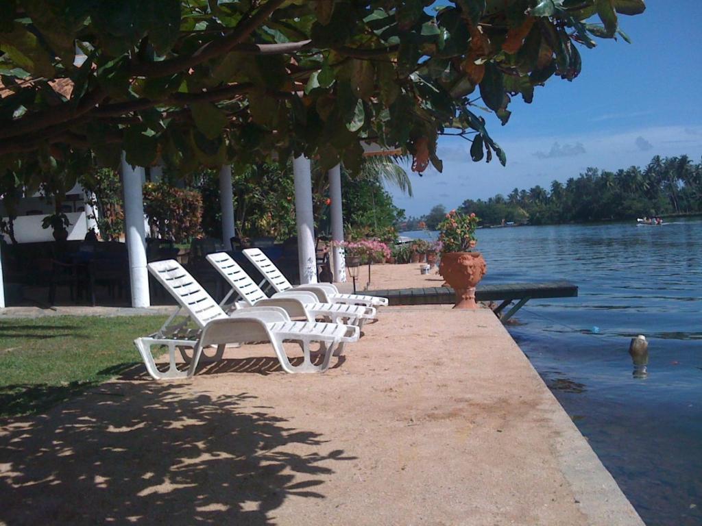 Ganga Garden Hotel Beruwala Esterno foto